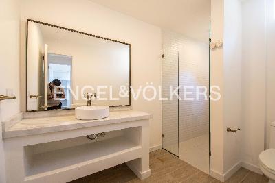 Casa de 4 alcobas en venta en Las Lomas, Medellín, 243 m² · foto 10 de 17