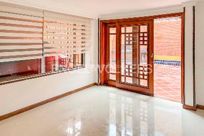 Casa de 3 alcobas en venta en Chia, Chía, 274 m² · foto 3 de 20