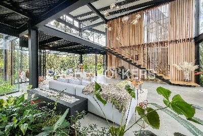 Casa de 4 alcobas en venta en Las Palmas, Medellín, 423 m² · foto 3 de 20
