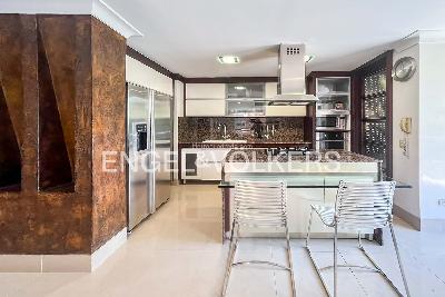 Apartamento en arriendo en Lalinde, Medellín · foto 5 de 15
