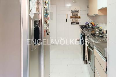 Apartamento de 3 alcobas en venta en El Tesoro, Medellín, 157 m² · foto 6 de 11
