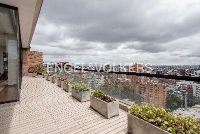 Apartamento de 4 alcobas en venta en La Cabrera, Bogotá, 458 m² · foto 7 de 20