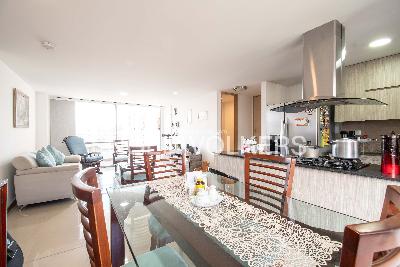 Apartamento en venta en Loma Del Chocho, Medellín · foto 3 de 17