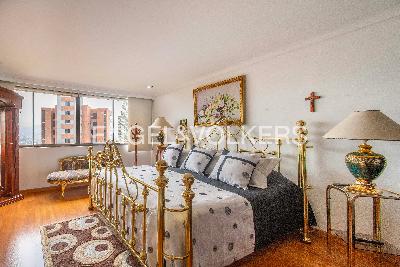 Apartamento de 4 alcobas en venta en Castropol, Medellín, 310 m² · foto 13 de 18