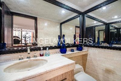 Apartamento de 4 alcobas en venta en Castropol, Medellín, 310 m² · foto 9 de 18