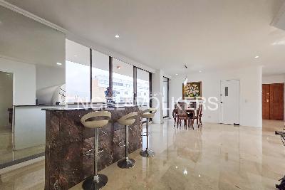 Apartamento de 4 alcobas en venta en El Tesoro, Medellín, 325 m² · foto 5 de 20