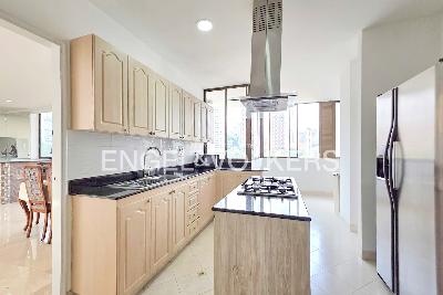 Apartamento de 4 alcobas en venta en El Tesoro, Medellín, 325 m² · foto 8 de 20