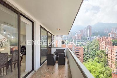 Apartamento de 4 alcobas en venta en El Tesoro, Medellín, 325 m² · foto 9 de 20