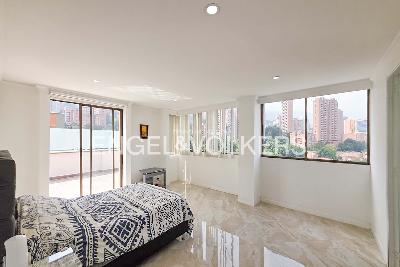 Apartamento de 4 alcobas en venta en El Tesoro, Medellín, 325 m² · foto 14 de 20