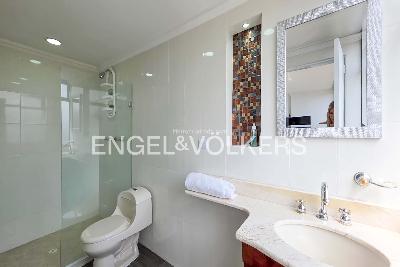 Apartamento de 4 alcobas en venta en El Tesoro, Medellín, 325 m² · foto 19 de 20