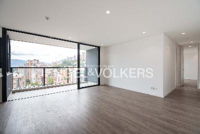 Apartamento en arriendo en Lalinde, Medellín · foto 3 de 16