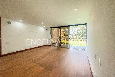 Casa de 4 alcobas en venta en Loma Del Escobero, Medellín, 480 m² · foto 5 de 20