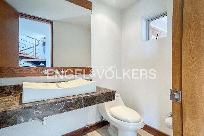 Casa de 4 alcobas en venta en Loma Del Escobero, Medellín, 480 m² · foto 11 de 20
