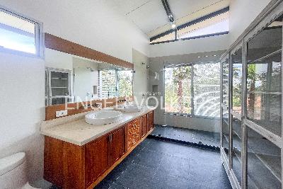 Casa de 4 alcobas en venta en Loma Del Escobero, Medellín, 480 m² · foto 14 de 20