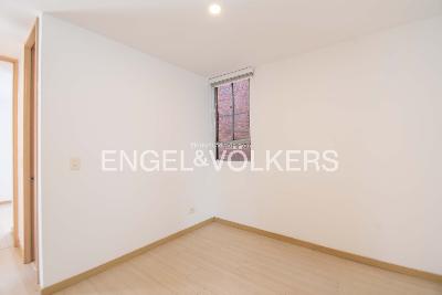 Apartamento de 3 alcobas en venta en Loma Del Chocho, Medellín, 98 m² · foto 9 de 19