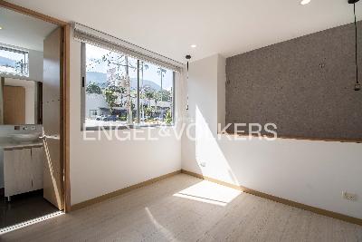 Apartamento de 3 alcobas en venta en Loma Del Chocho, Medellín, 98 m² · foto 10 de 19