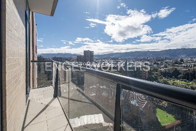 Apartamento de 3 alcobas en venta en Cerros De Suba, Bogotá, 141 m² · foto 11 de 20