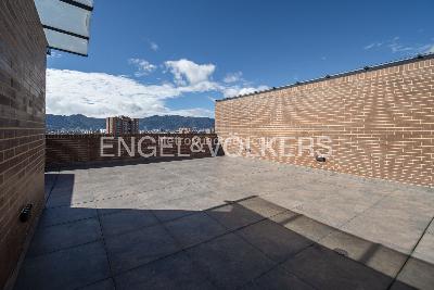 Apartamento de 3 alcobas en venta en Cerros De Suba, Bogotá, 141 m² · foto 6 de 20