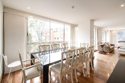Apartamento en venta en Chico Navarra, Bogotá · foto 2 de 15