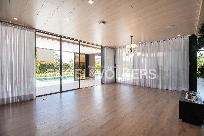 Casa de 3 alcobas en venta en Las Palmas, Medellín, 480 m² · foto 2 de 20