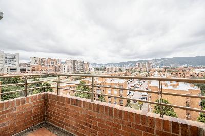 Apartamento en venta en Mazuren, Bogotá · foto 8 de 20