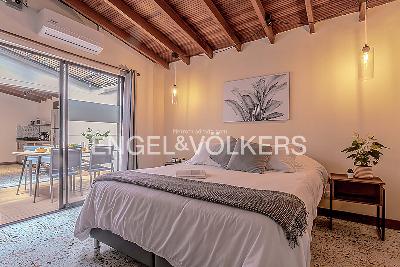 Casa de 5 alcobas en venta en Laureles, Medellín, 256 m² · foto 6 de 18