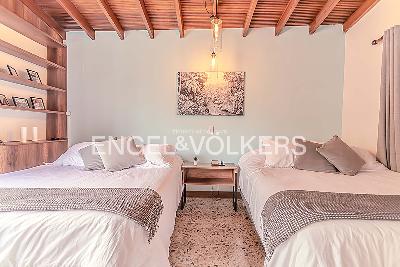 Casa de 5 alcobas en venta en Laureles, Medellín, 256 m² · foto 17 de 18