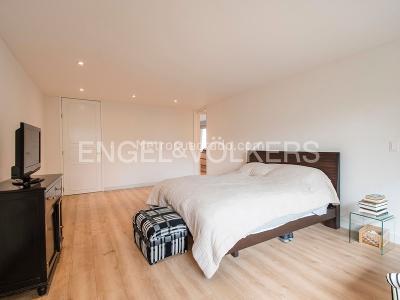 Apartamento de 3 alcobas en venta en Chico Museo, Bogotá, 185 m² · foto 9 de 13