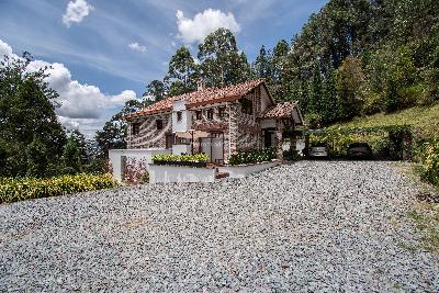Casa de 3 alcobas en arriendo en Fizebad, Medellín, 400 m² · foto 20 de 20