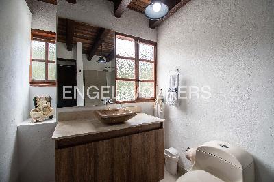 Casa de 3 alcobas en arriendo en Fizebad, Medellín, 400 m² · foto 3 de 20