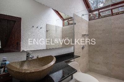 Casa de 3 alcobas en arriendo en Fizebad, Medellín, 400 m² · foto 8 de 20