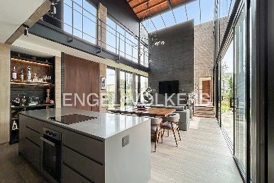 Casa de 5 alcobas en venta en La Ceja, Medellín, 263 m² · foto 2 de 14