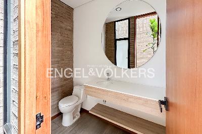Casa de 5 alcobas en venta en La Ceja, Medellín, 263 m² · foto 5 de 14