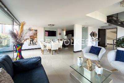 Apartamento en venta en Lalinde, Medellín · foto 2 de 11