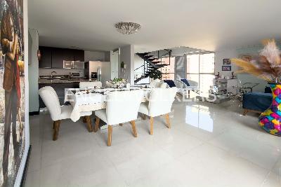 Apartamento en venta en Lalinde, Medellín · foto 3 de 11