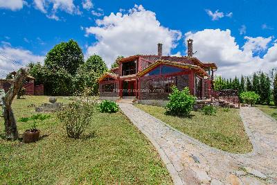 House for rent in Guaymaral, Chía