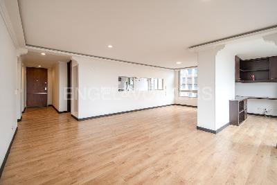 Apartamento de 3 alcobas en arriendo en Ilarco, Bogotá, 184 m² · foto 2 de 20