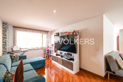 Apartamento de 4 alcobas en venta en Santa Barbara Central, Bogotá, 238 m² · foto 4 de 18