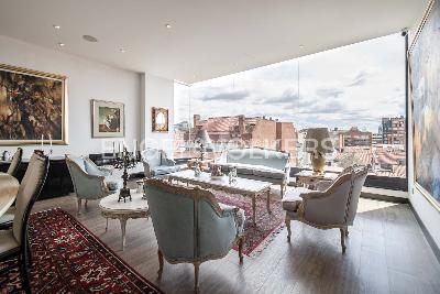 Apartamento en venta en Santa Paula, Bogotá · foto 2 de 19