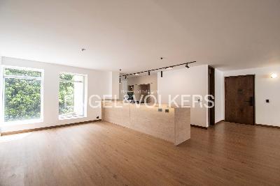 Apartamento de 3 alcobas en venta en Milla De Oro, Medellín, 203 m² · foto 4 de 15