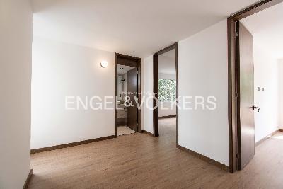 Apartamento de 3 alcobas en venta en Milla De Oro, Medellín, 203 m² · foto 9 de 15