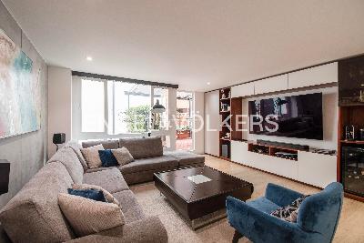 Apartamento de 3 alcobas en venta en Chico Virrey, Bogotá, 169 m² · foto 2 de 17