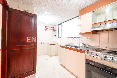 Apartamento en venta en La Carolina, Bogotá · foto 4 de 10