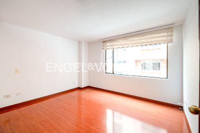 Apartamento en venta en La Carolina, Bogotá · foto 6 de 10