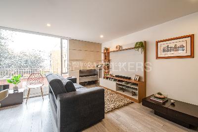 Apartamento de 2 alcobas en venta en Chico Navarra, Bogotá, 99 m² · foto 5 de 15