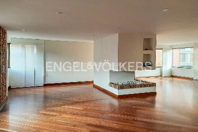 Apartamento de 2 alcobas en arriendo en Recodo Del Country, Bogotá, 176 m² · foto 6 de 20