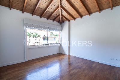 Casa de 4 alcobas en venta en Loma Del Chocho, Medellín, 404 m² · foto 16 de 20