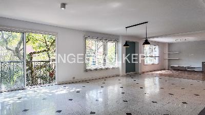 Apartamento en venta en Laureles, Medellín · foto 3 de 13
