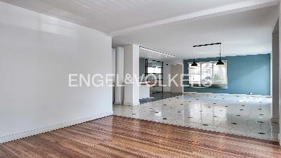Apartamento en venta en Laureles, Medellín · foto 4 de 13