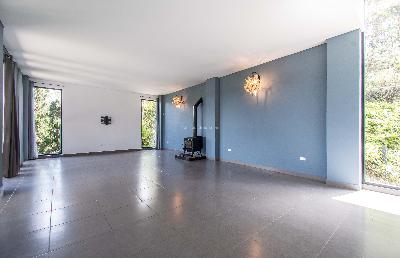 Casa de 4 alcobas en arriendo en Fizebad, Medellín, 405 m² · foto 3 de 20